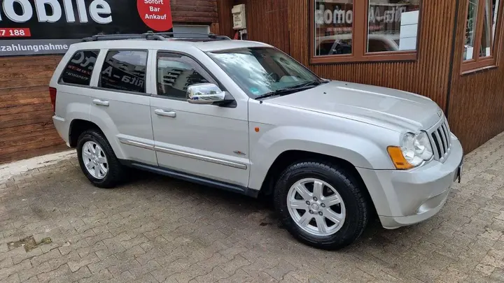 Jeep Grand Cherokee 2008 photo 2