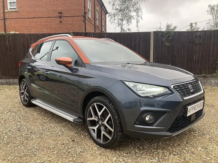 Seat Arona 2018 photo 4
