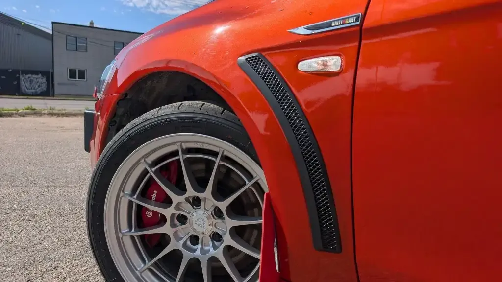 Mitsubishi Lancer 2012 photo 4