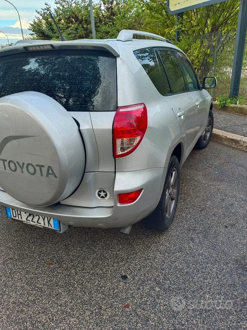 Toyota Rav4 2007 photo 3