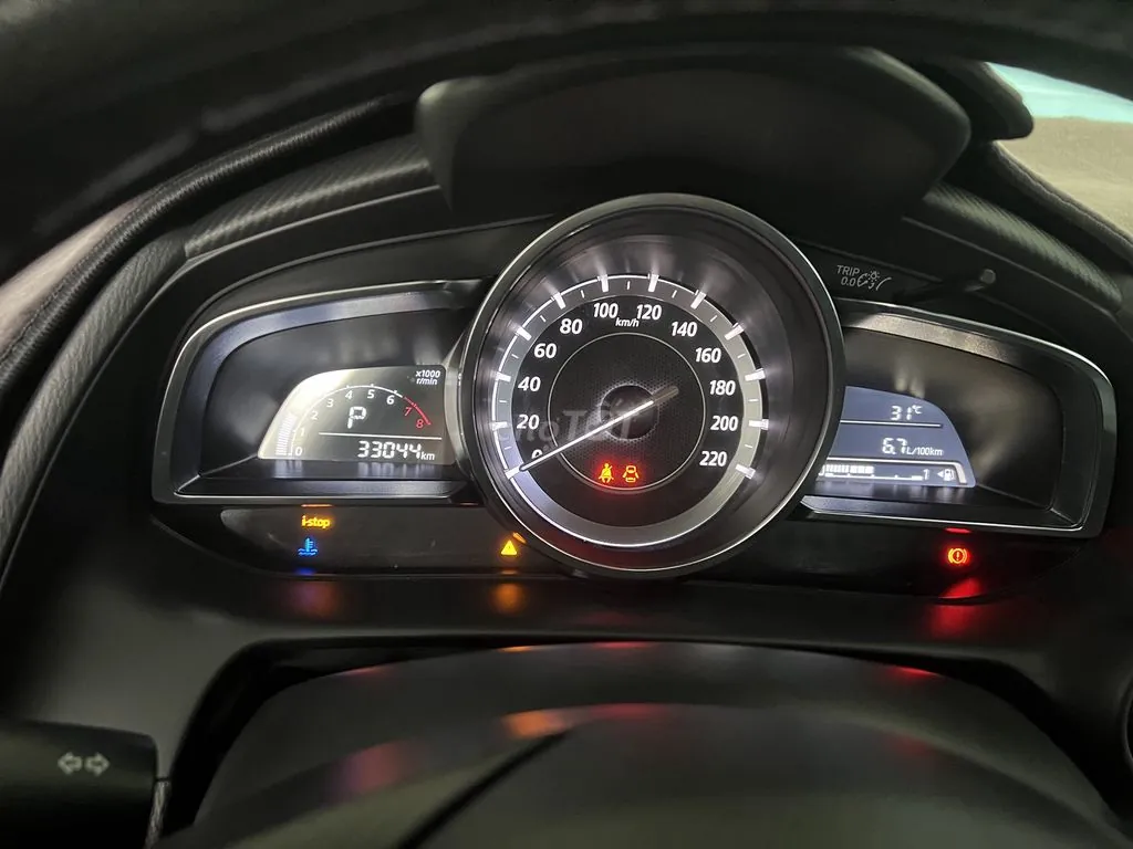 Mazda Mazda2 2017 photo 3