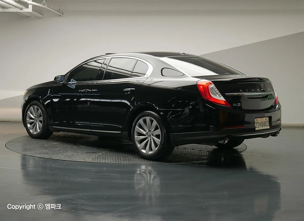 Lincoln Mks 2016 photo 2