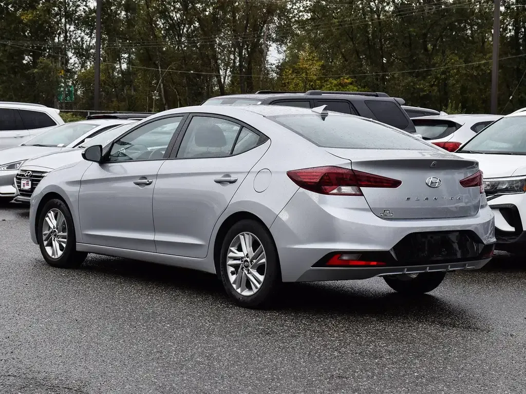 Hyundai Elantra 2020 photo 3