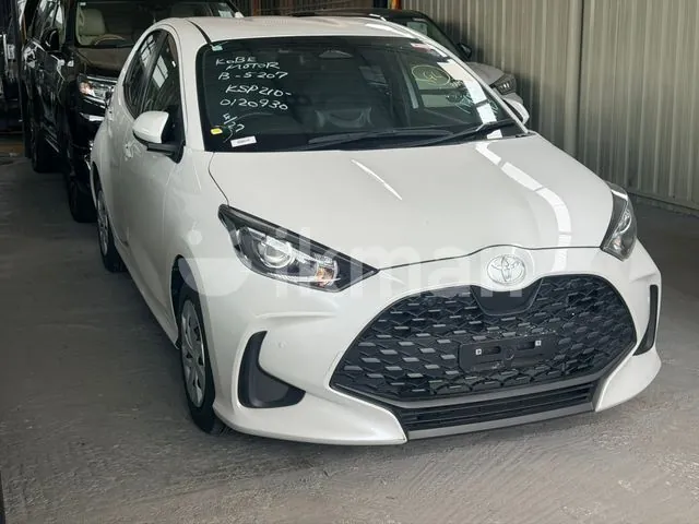Toyota Yaris 2024 photo 3