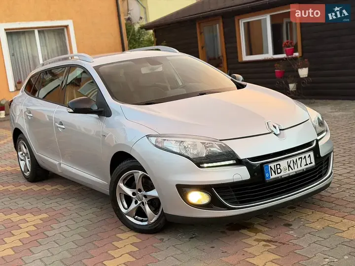 Renault Megane 2013 photo 4