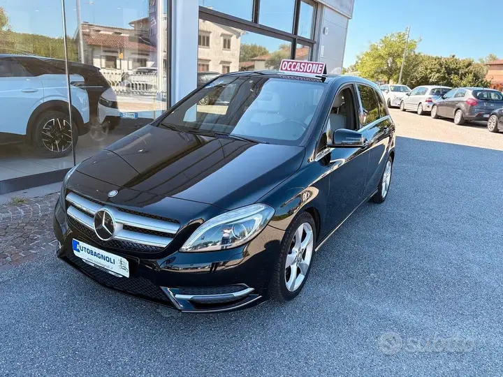 Mercedes-Benz B
