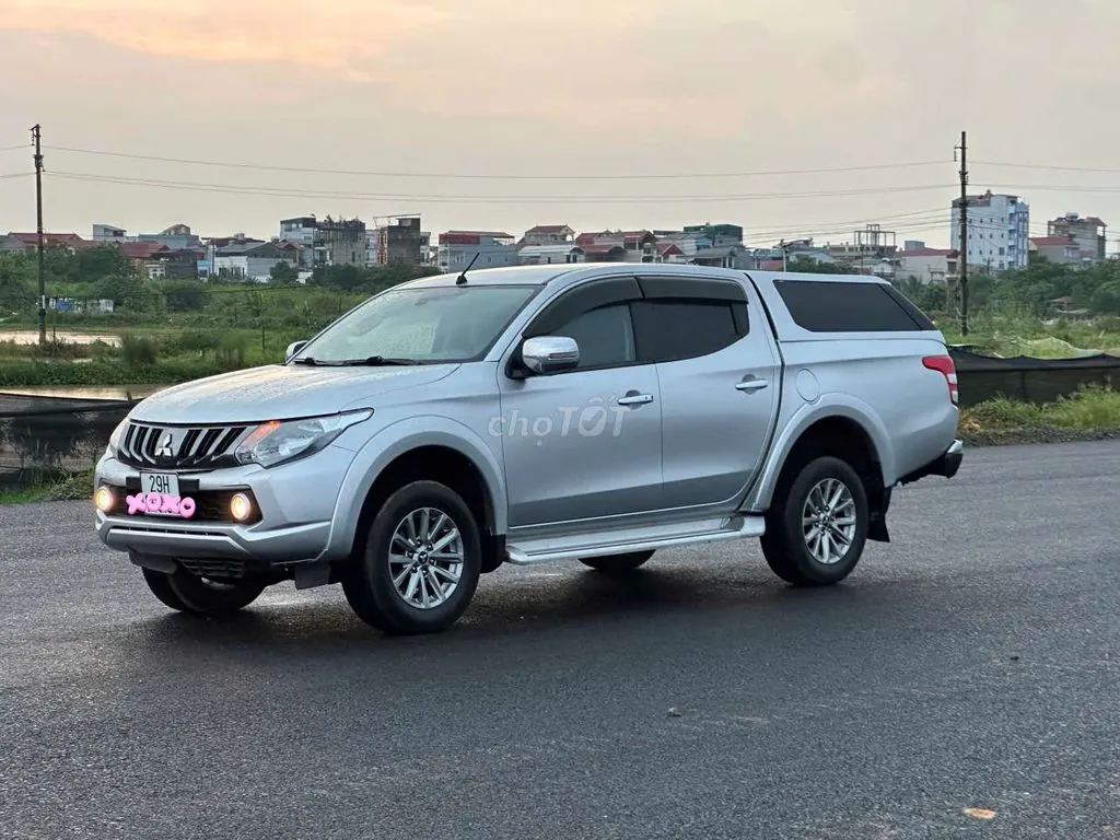 Mitsubishi Triton