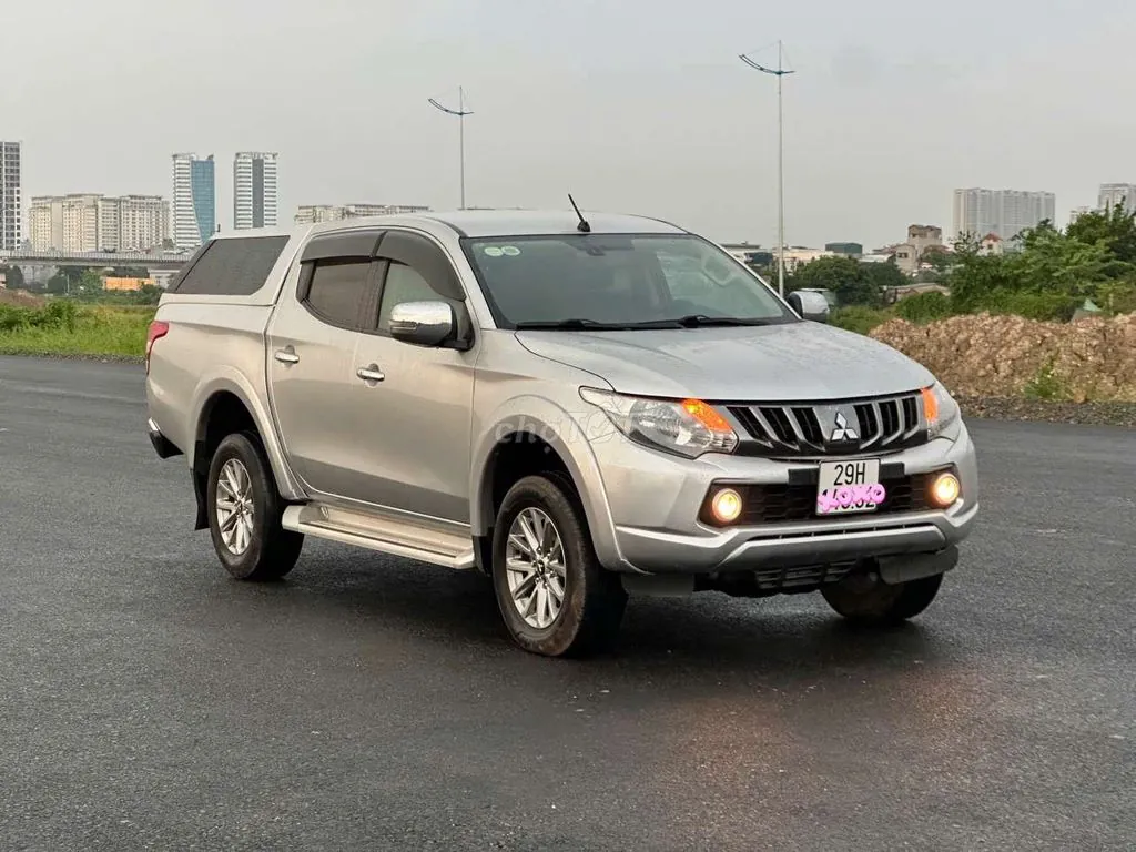 Mitsubishi Triton 2018 photo 2