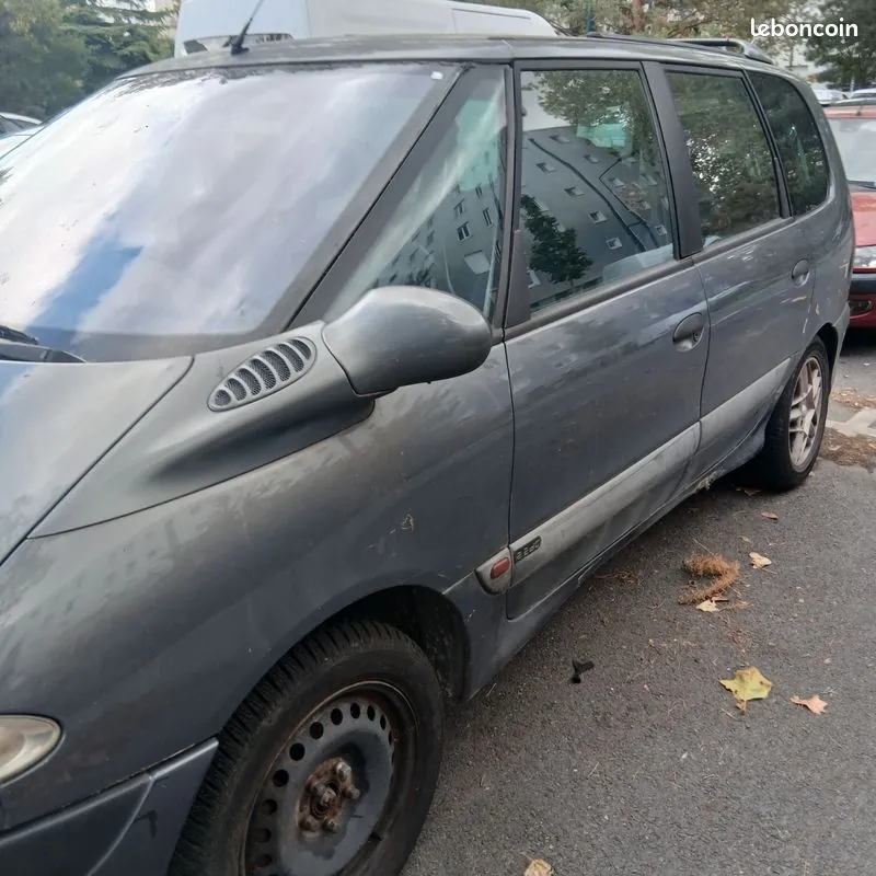 Renault Espace 2002 photo 2