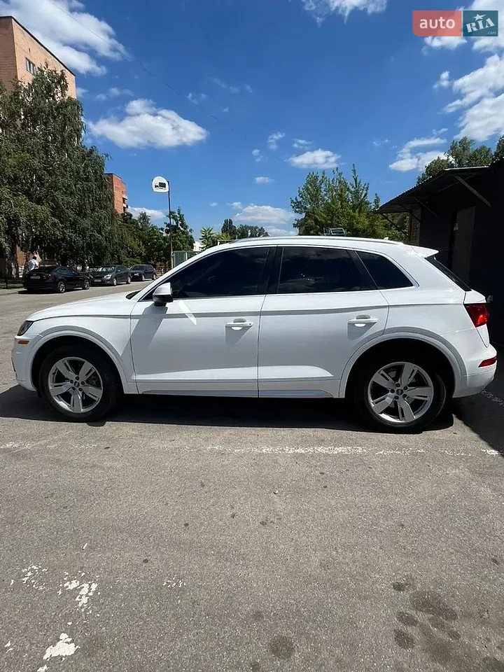 Audi Q5 2017 photo 4