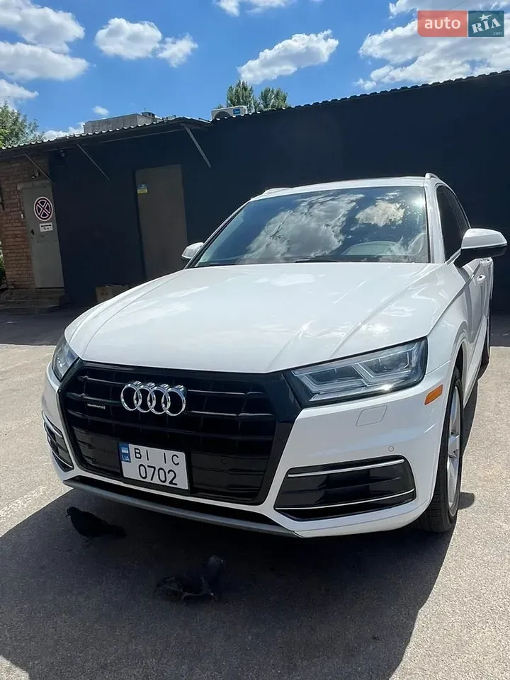 Audi Q5 2017 photo 2