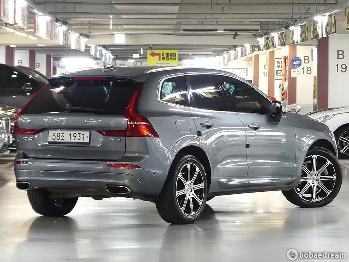 Volvo Xc60 2018 photo 3