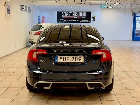 Volvo S60 2012 photo 4