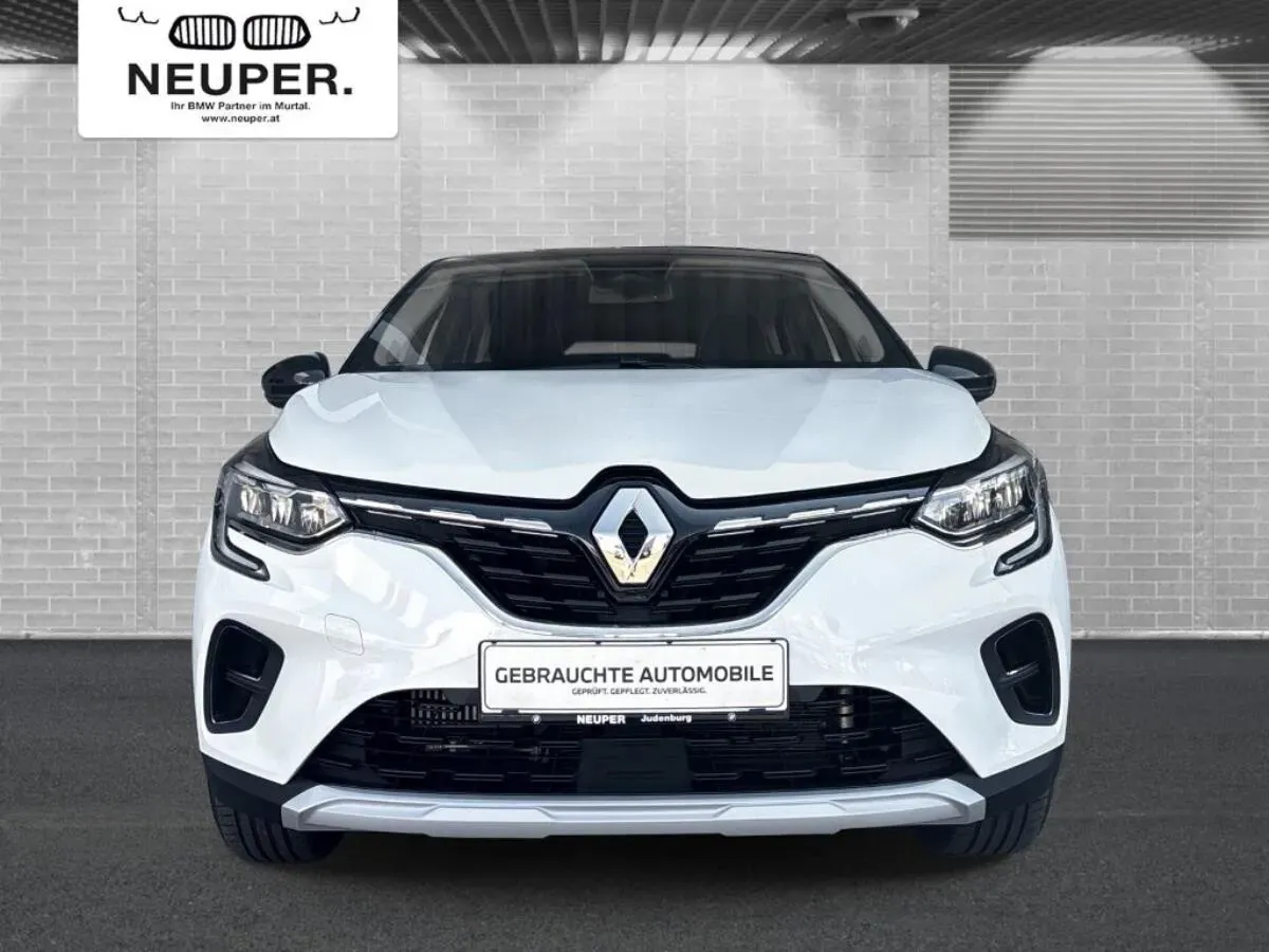Renault Captur 2023 photo 2