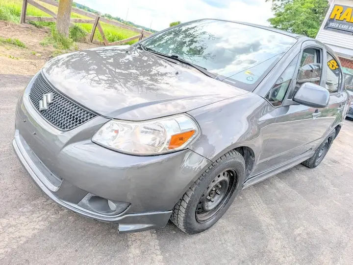 Suzuki Sx4 2013 photo 3