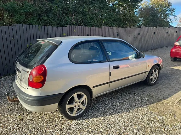 Toyota Corolla 1998 photo 3