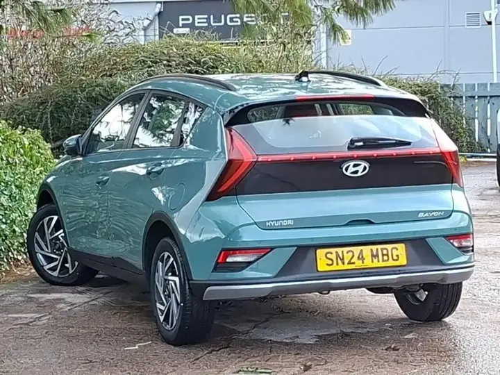 Hyundai Bayon 2024 photo 2
