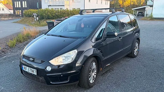 Ford S-Max 2008 photo 2