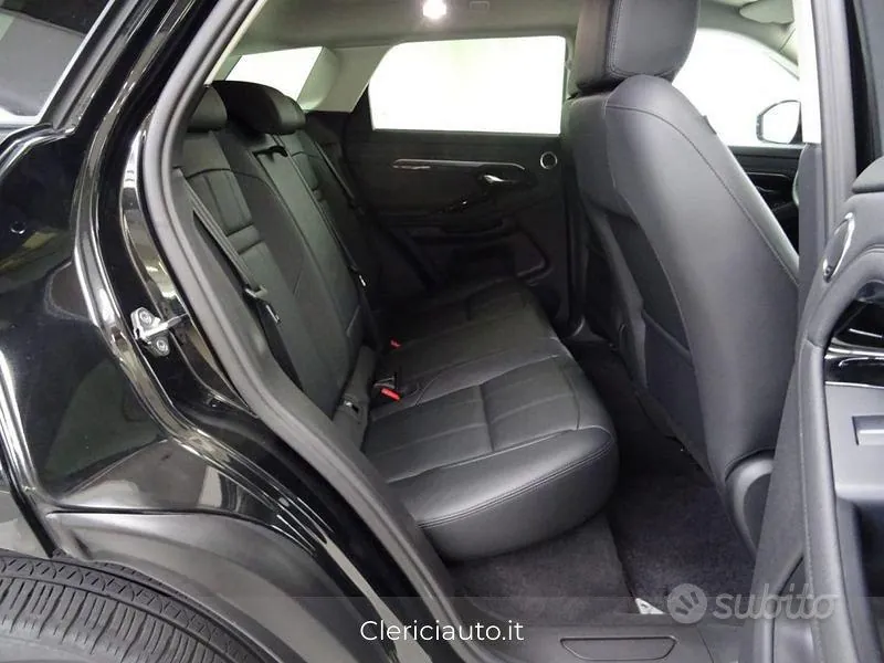 Land Rover Range Rover Evoque 2023 photo 5