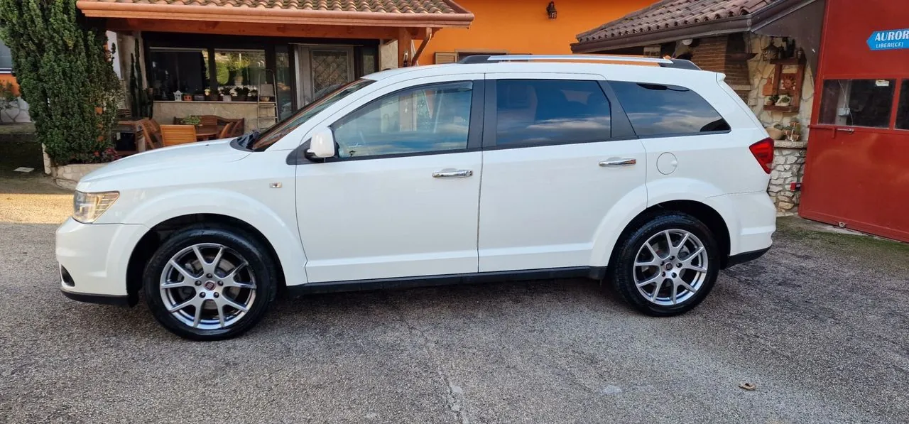 Fiat Freemont 2012 photo 3
