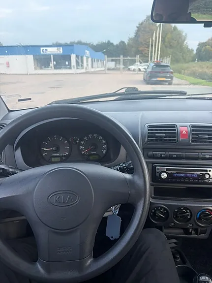 Kia Picanto 2007 photo 4