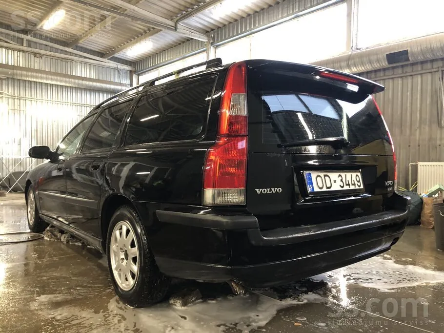 Volvo V70 2002 photo 4