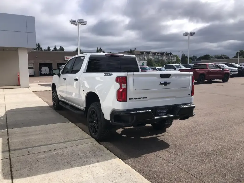 Chevrolet Silverado 1500 2026 photo 5