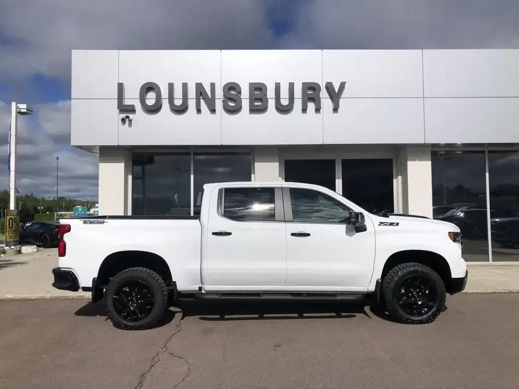 Chevrolet Silverado 1500 2026 photo 2