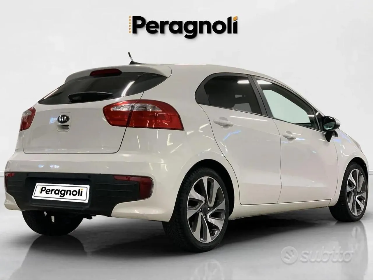 Kia Rio 2015 photo 5