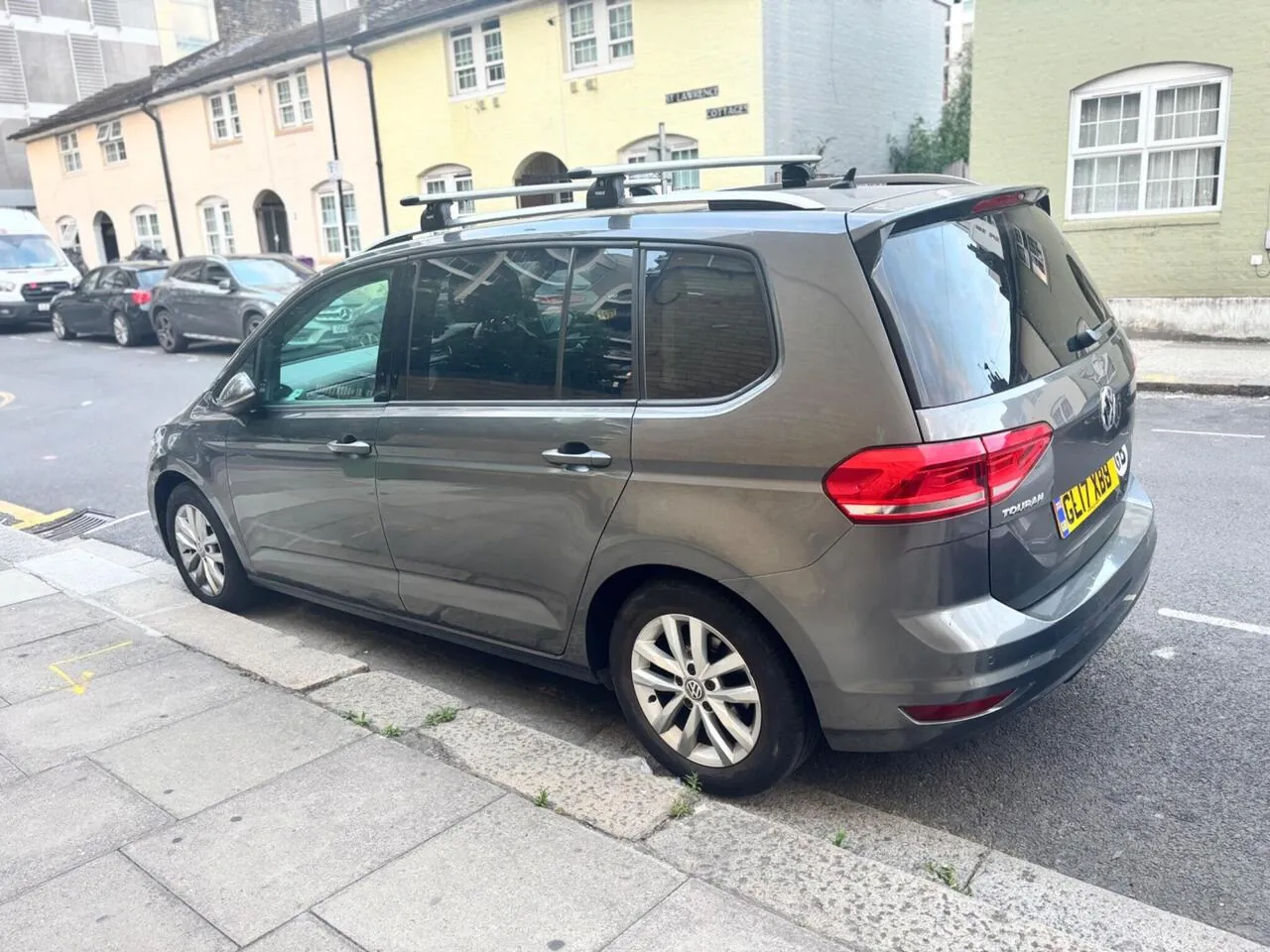 Volkswagen Touran 2017 photo 5