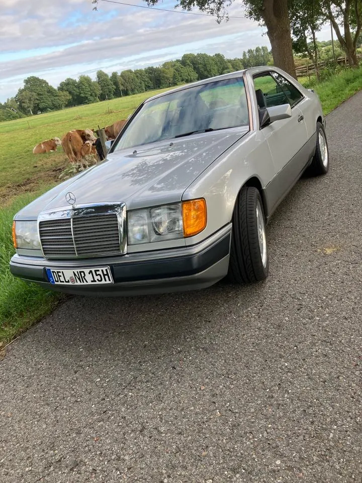 Mercedes-Benz W124