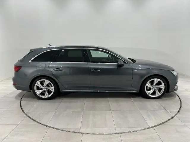 Audi A4 Avant 2020 photo 4