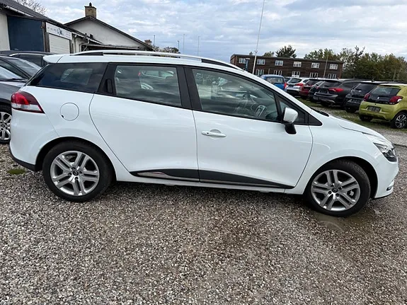 Renault Clio Iv 2016 photo 4