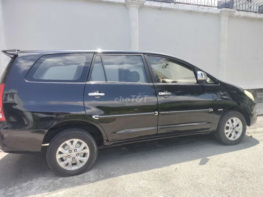 Toyota Innova 2008 photo 5