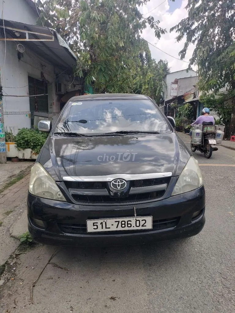 Toyota Innova