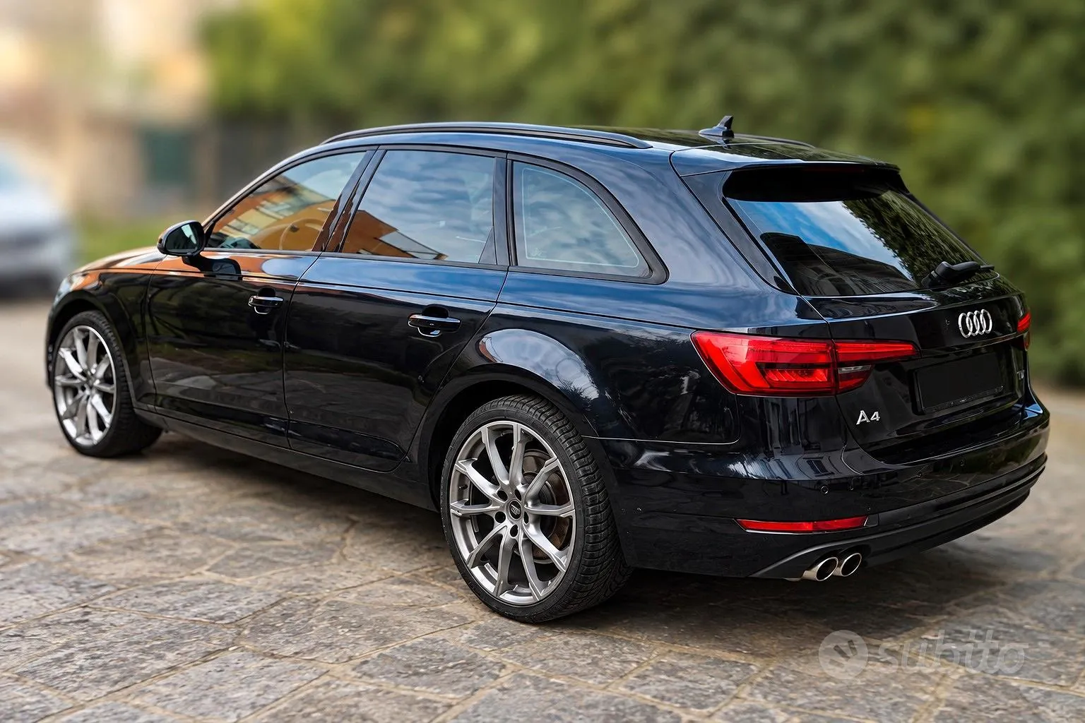 Audi A4 2017 photo 2