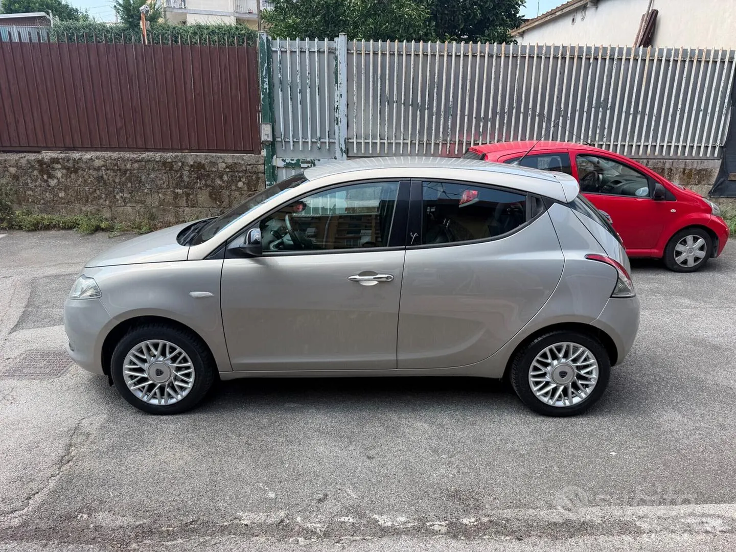 Lancia Ypsilon