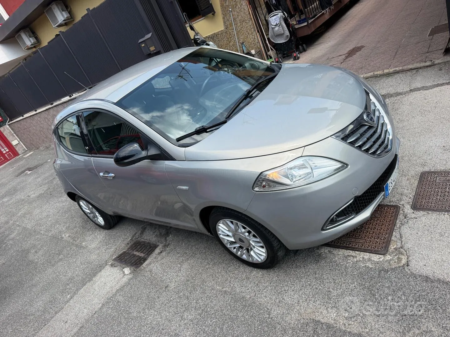Lancia Ypsilon 2013 photo 4