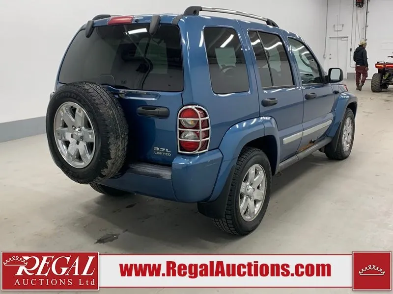 Jeep Liberty 2006 photo 3