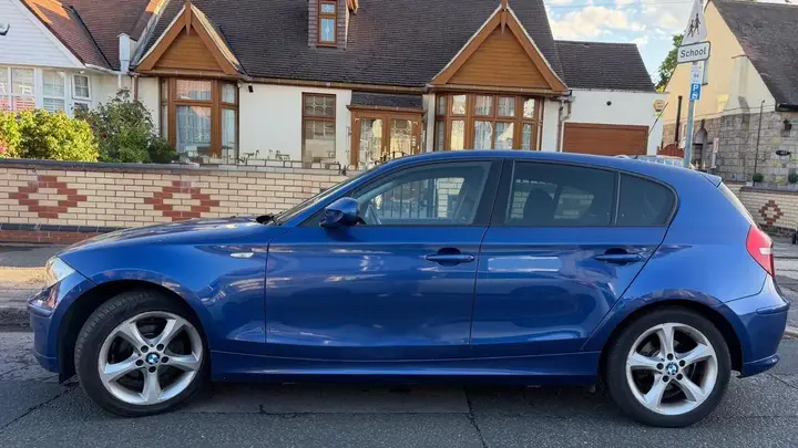 BMW 1 Series 2010 photo 5