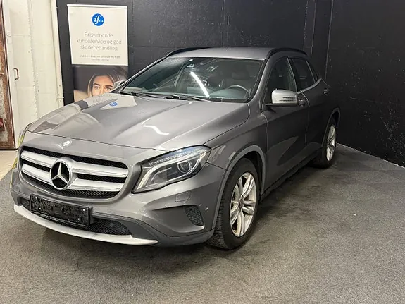 Mercedes-Benz Gla200 2016 photo 4
