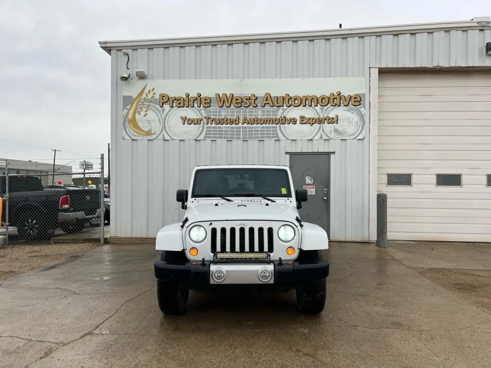Jeep Wrangler Unlimited 2015 photo 2