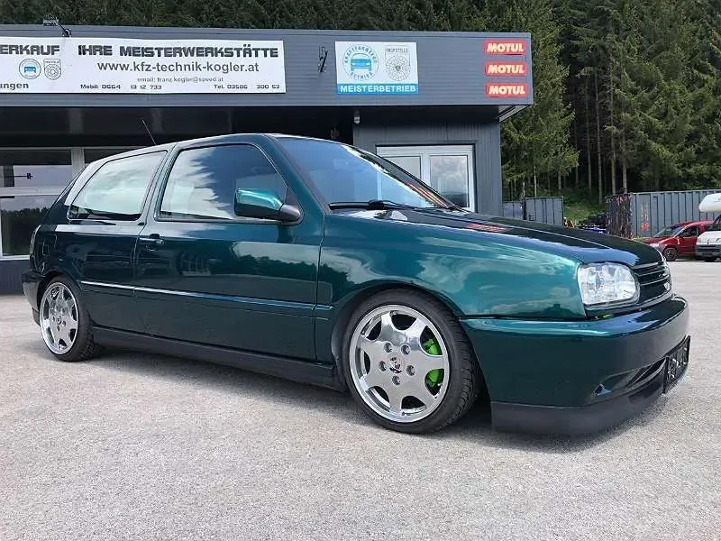 Volkswagen Golf 1996 photo 2