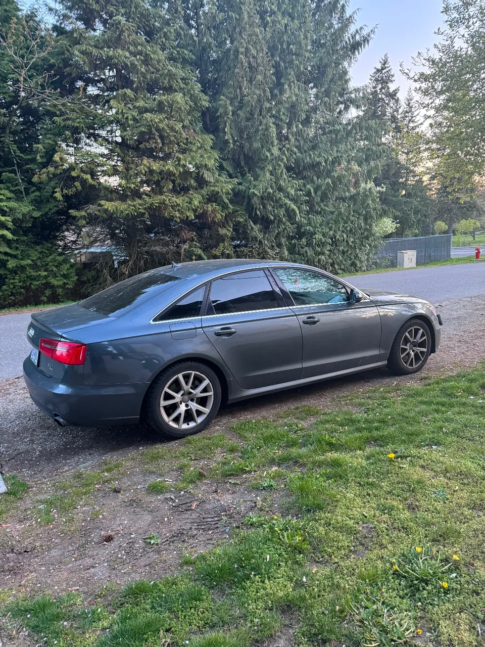 Audi A6 2012 photo 2