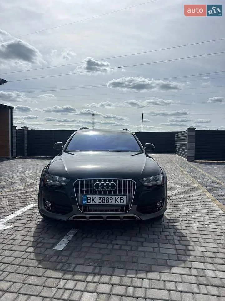 Audi A4 Allroad 2013 photo 2