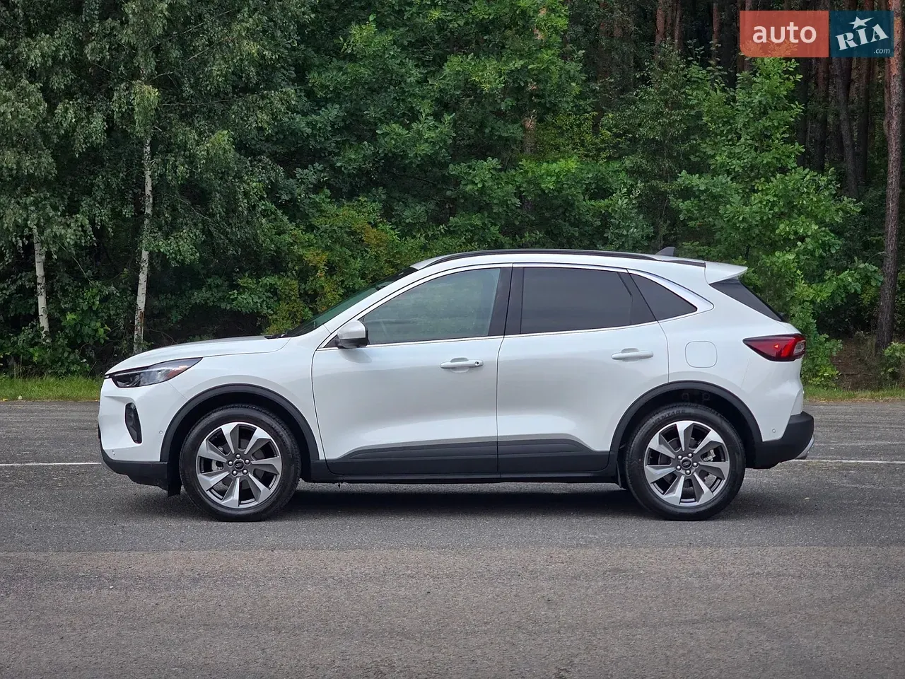 Ford Escape 2024 photo 4