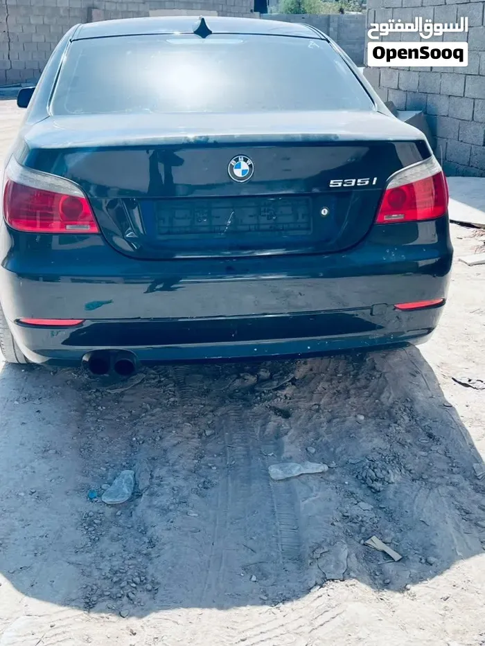 BMW 5 Series 2010 photo 4