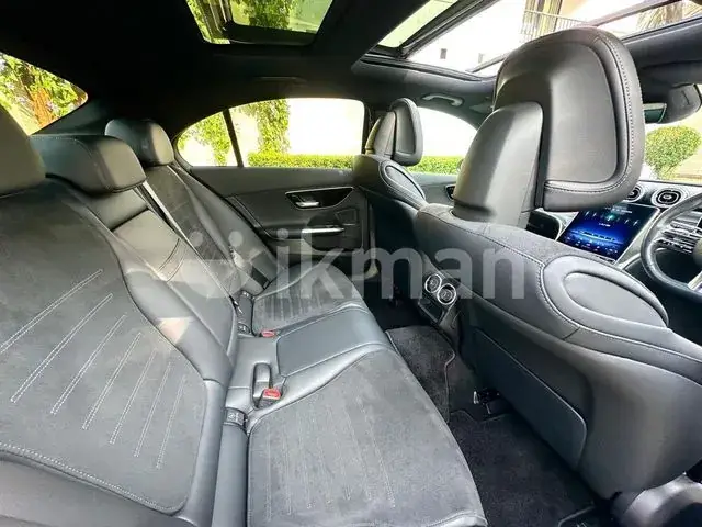 Mercedes-Benz C200 2024 photo 5