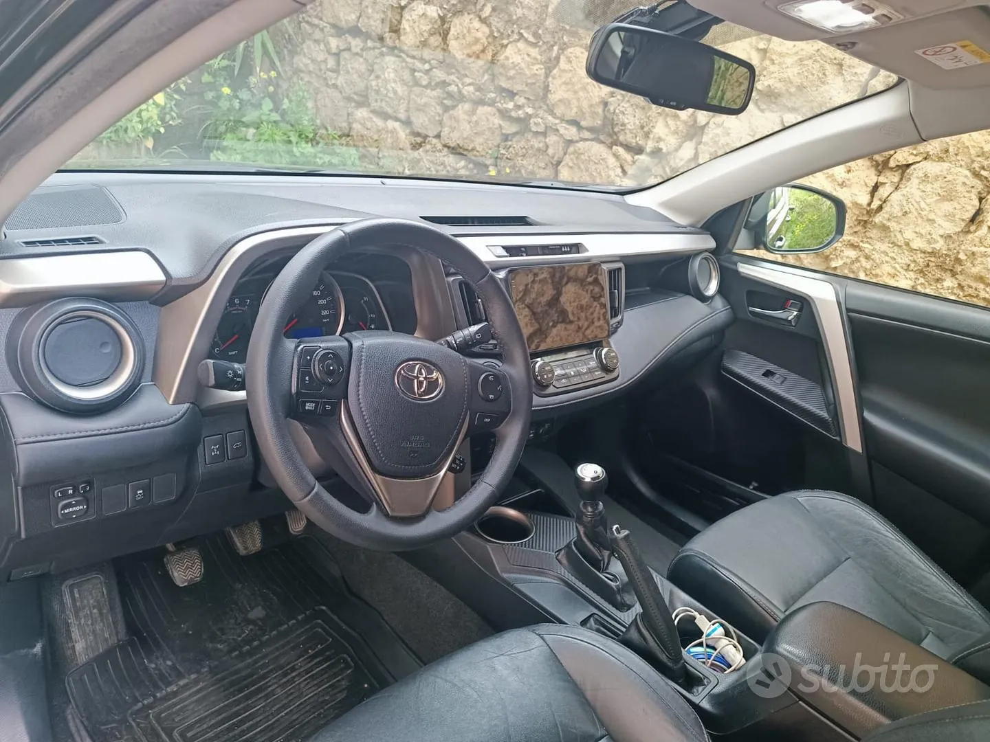 Toyota Rav4 2014 photo 4