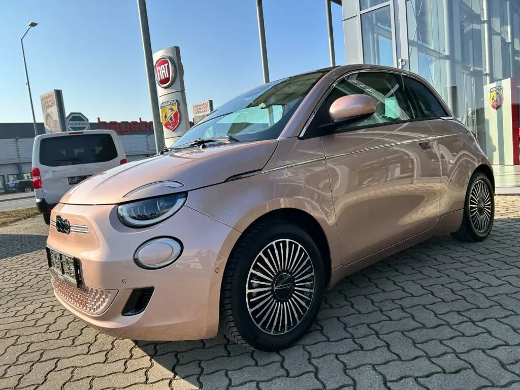 Fiat 500E 2023 photo 3